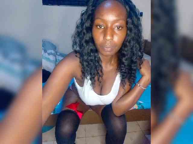 NubianFlirt webcam
