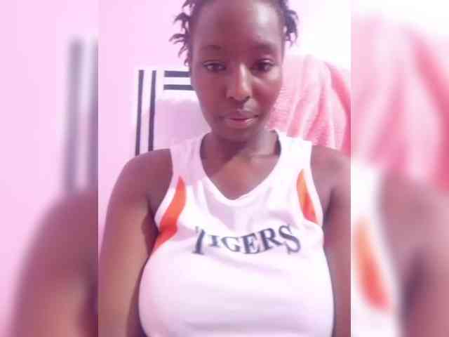 NubianFlirt webcam