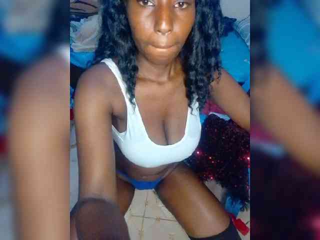 NubianFlirt webcam