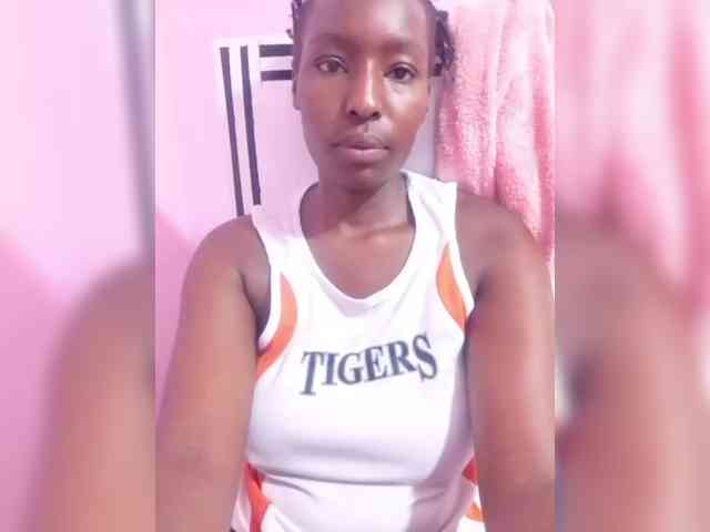 NubianFlirt webcam