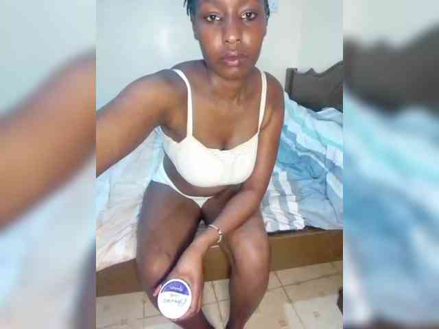 NubianFlirt webcam