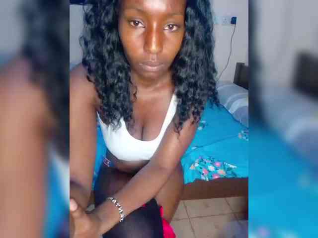 NubianFlirt webcam