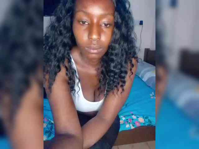 NubianFlirt webcam