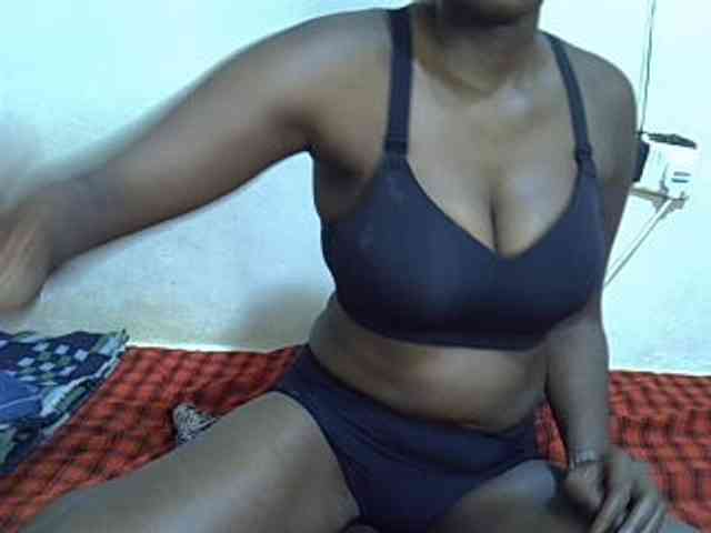 NubianFlirt webcam