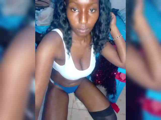 NubianFlirt webcam