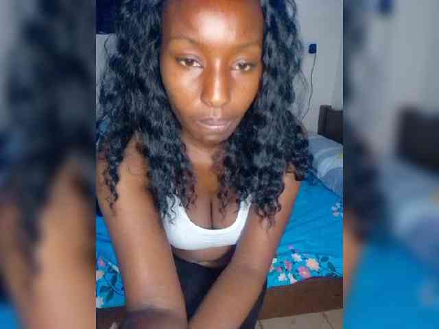 NubianFlirt webcam