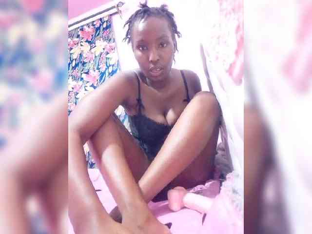 NubianFlirt webcam