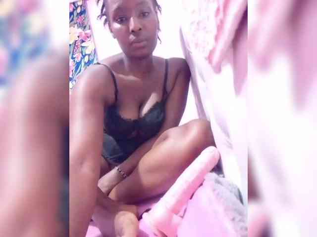 NubianFlirt webcam