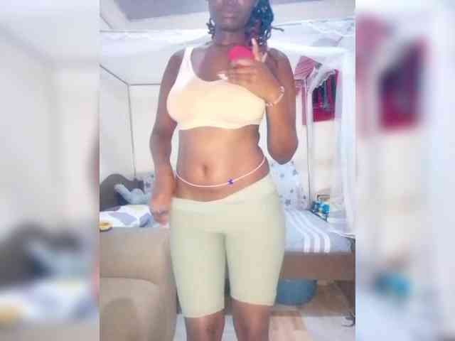 NubianFlirt webcam
