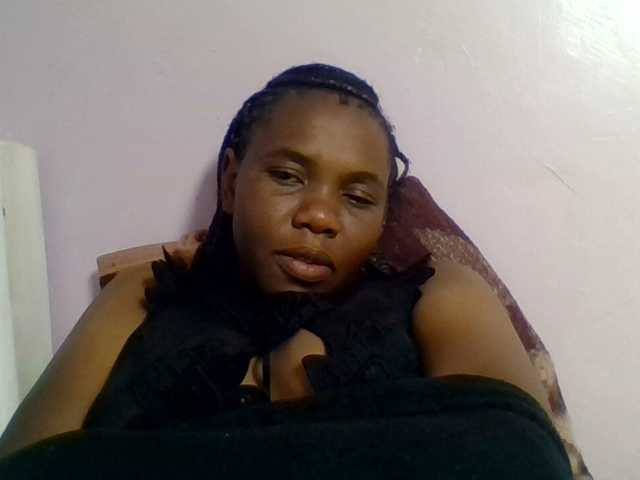 Kittydew live cam on BongaCams