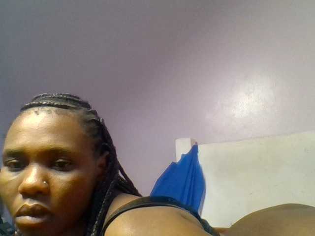 Kittydew live cam on UnifiedCams