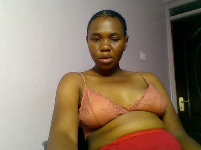 Kittydew live cam on BongaCams