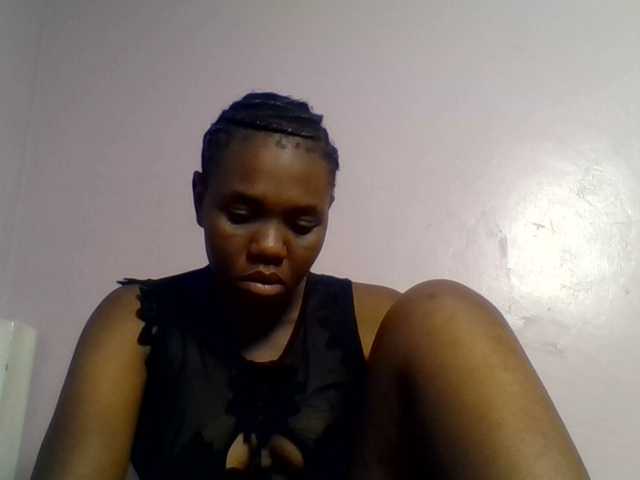 Kittydew live cam on BongaCams