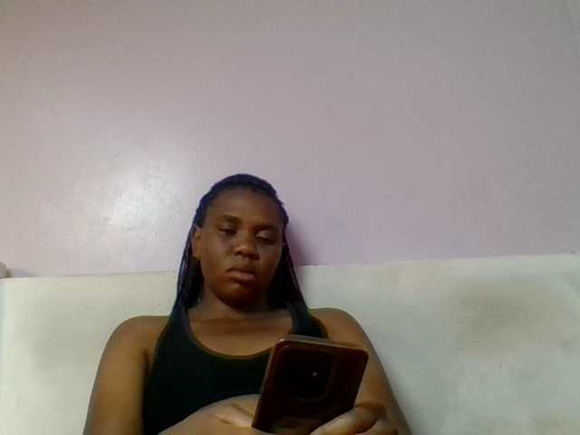 Kittydew live webcam show