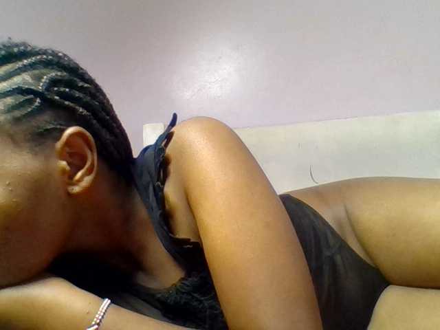 Kittydew live webcam show