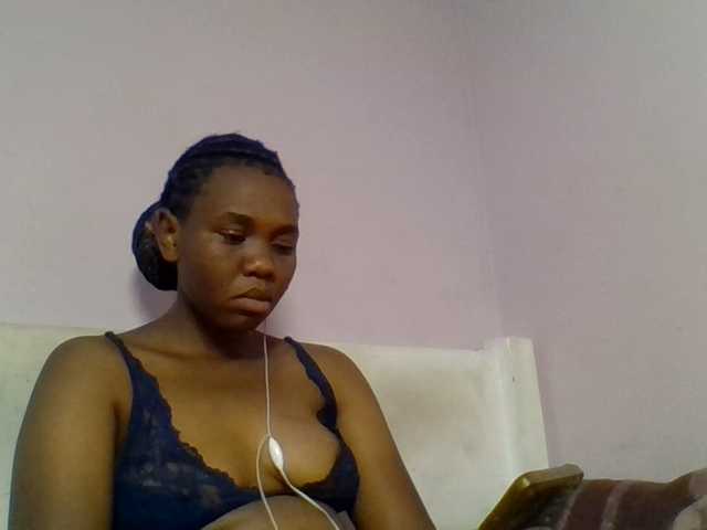 Kittydew live webcam show