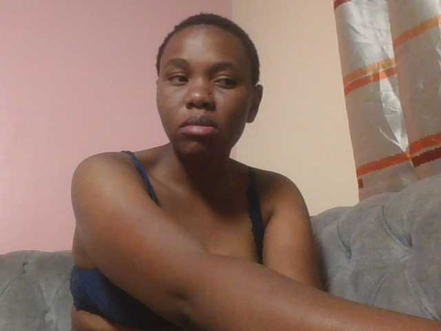 Kittydew — live female cam