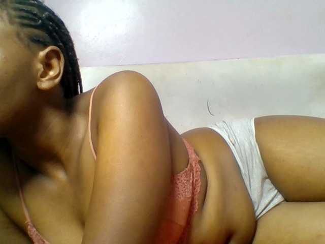 Kittydew live webcam show