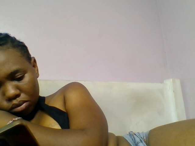 Kittydew live webcam show