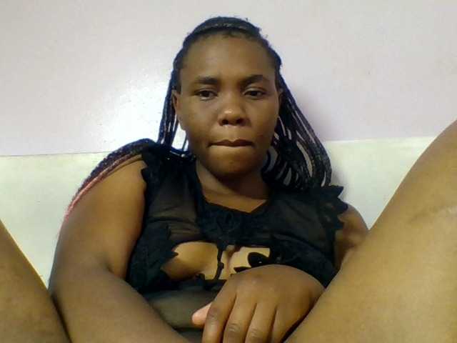 Kittydew live webcam show