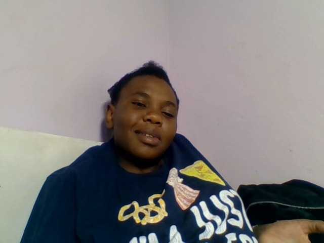 Kittydew live cam on BongaCams