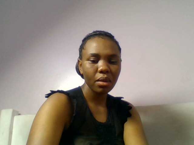 Kittydew live cam on BongaCams
