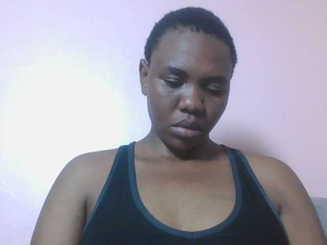 Kittydew live cam on BongaCams