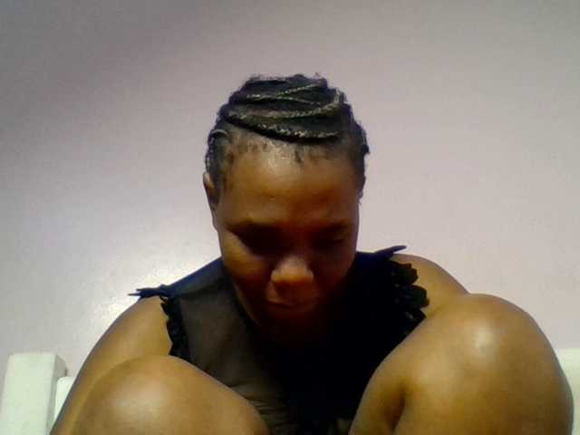 Kittydew live cam on BongaCams