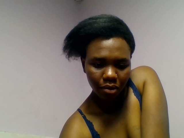 Kittydew live cam on BongaCams