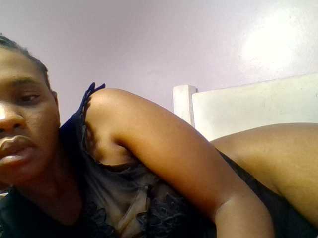 Kittydew Live-Cam auf BongaCams
