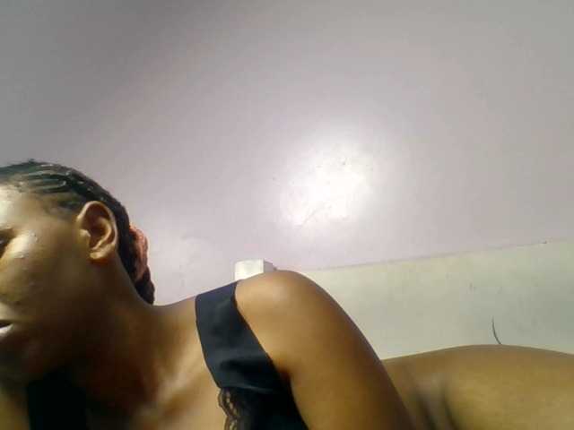 Kittydew live webcam show