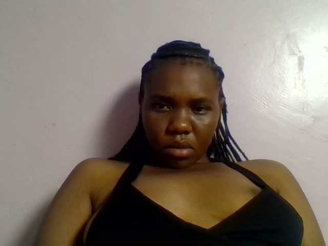 Kittydew live cam on BongaCams