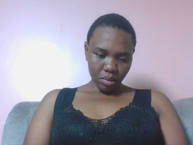 Kittydew live cam on BongaCams