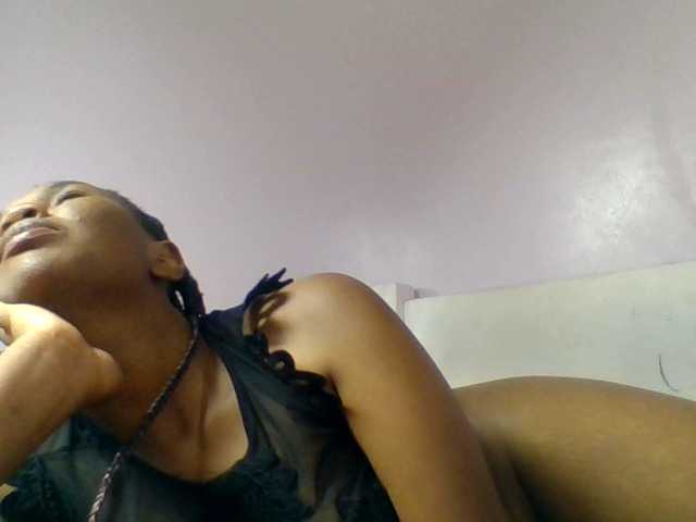 Kittydew live webcam show