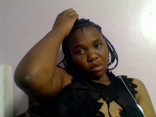 Kittydew live cam on BongaCams