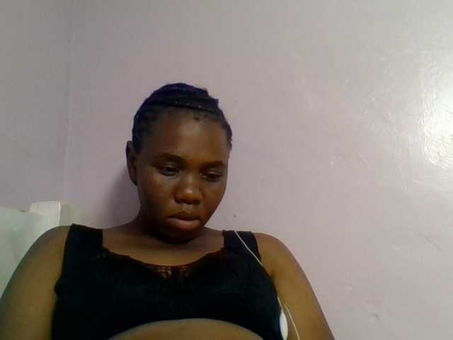 Kittydew live cam on BongaCams