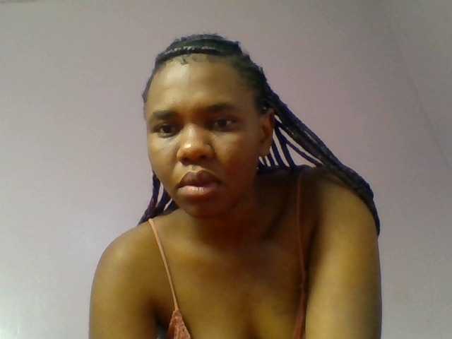 Kittydew live cam on BongaCams