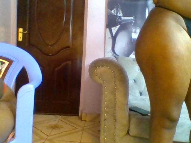 Kittydew live cam on BongaCams