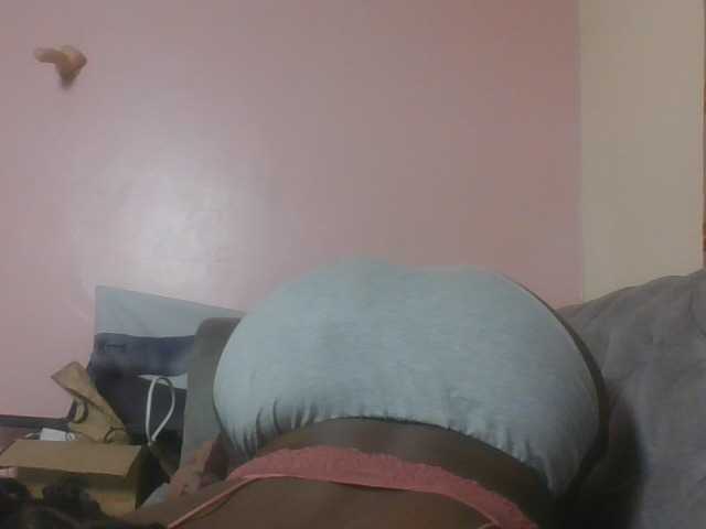 Kittydew live cam on BongaCams