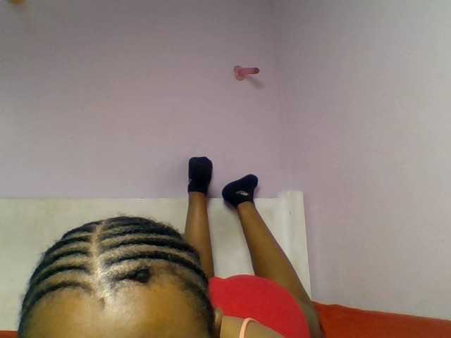 Kittydew live cam on BongaCams