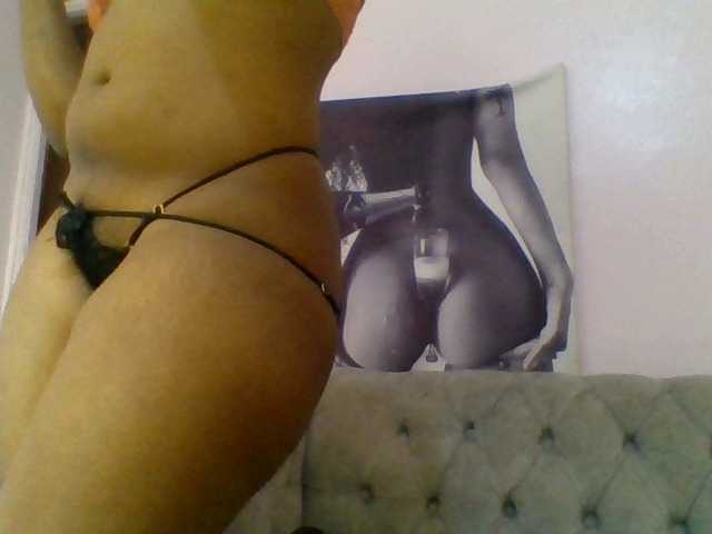Kittydew live cam on BongaCams