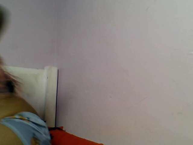 Kittydew live cam on BongaCams