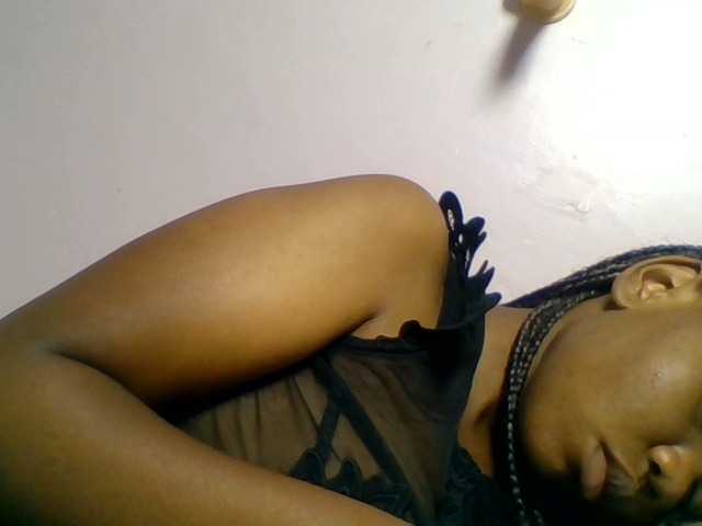 kittydew cam belle