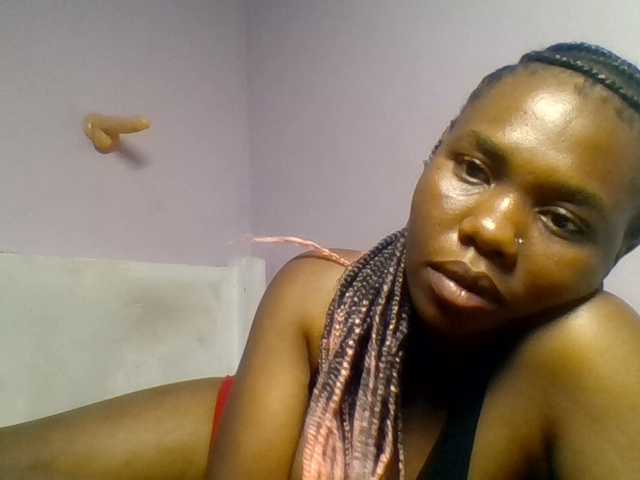 Kittydew live cam on BongaCams