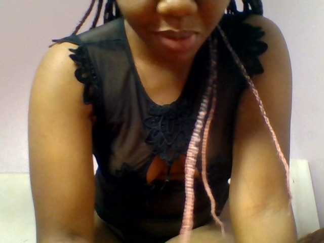 Kittydew live webcam show