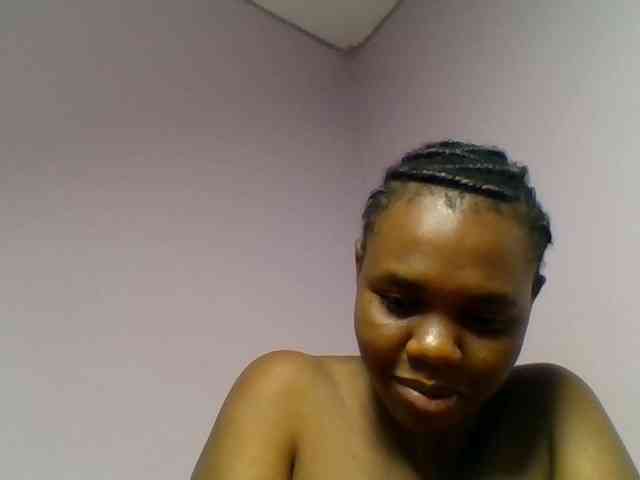 Kittydew Live Webcam on BongaCams
