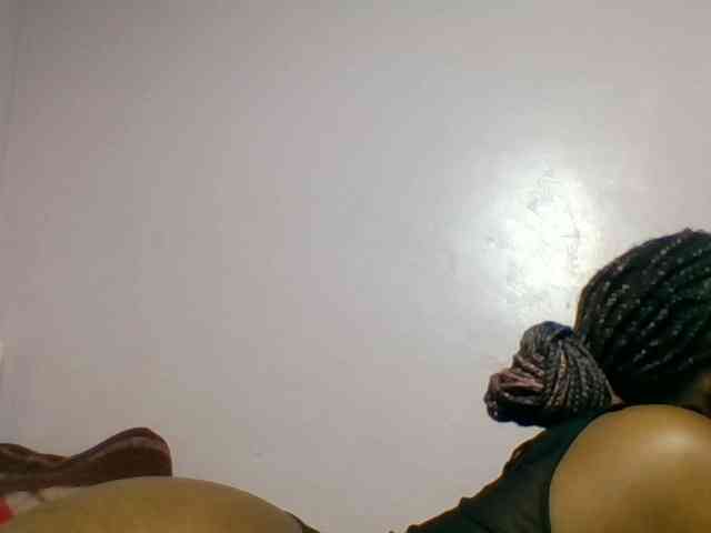 Kittydew Live Webcam on BongaCams