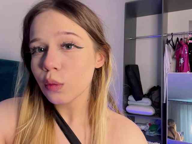 ChanWestenbarger webcam