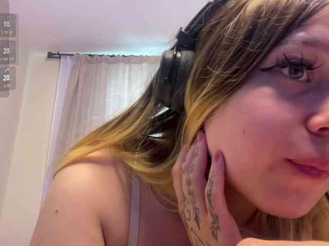 ChanWestenbarger webcam