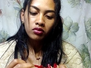 MiaTsoa Porn Show